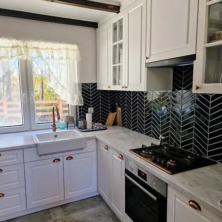 Pod Laskiem Domkinadbugiem Z Jaccuzzi W Zielonym Otoczeniu 150m Od Rzeki