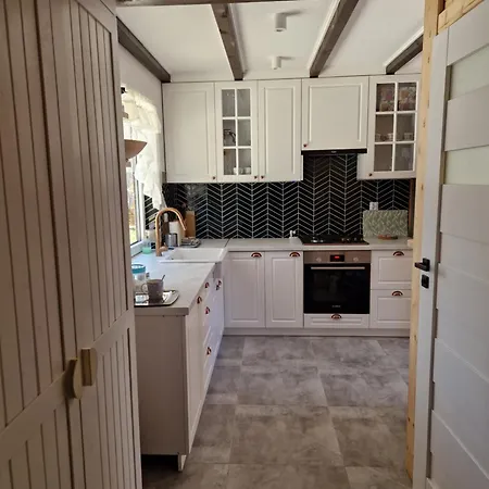 Pod Laskiem Domkinadbugiem Z Jaccuzzi W Zielonym Otoczeniu 150m Od Rzeki Dom wakacyjny Korczew